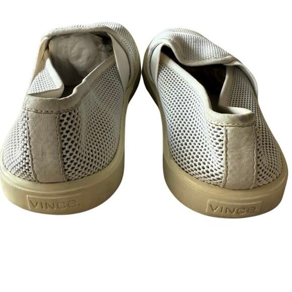 VINCE slip on loafers shoes perforated comfy flats preppy  women’s size 7.5 - Picture 3 of 5